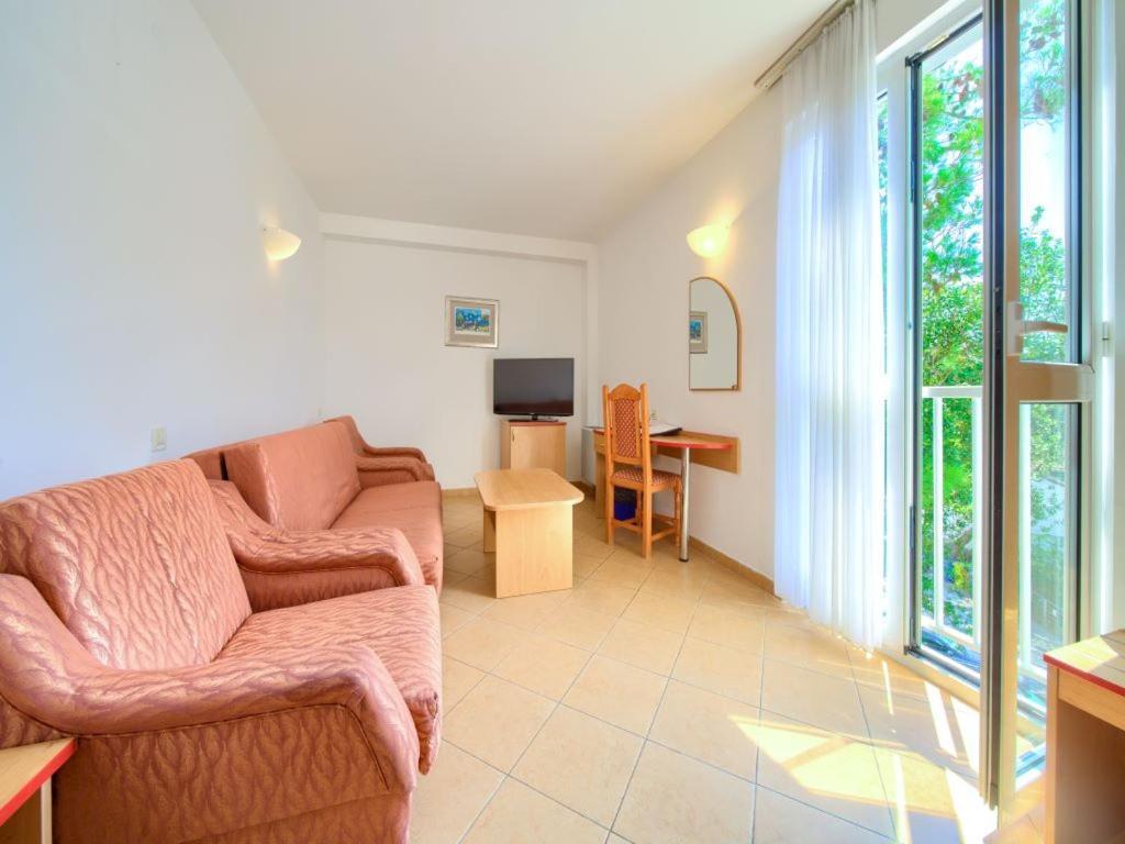 Villa Lovorka - Hotel Resort Drazica Krk Town Dış mekan fotoğraf