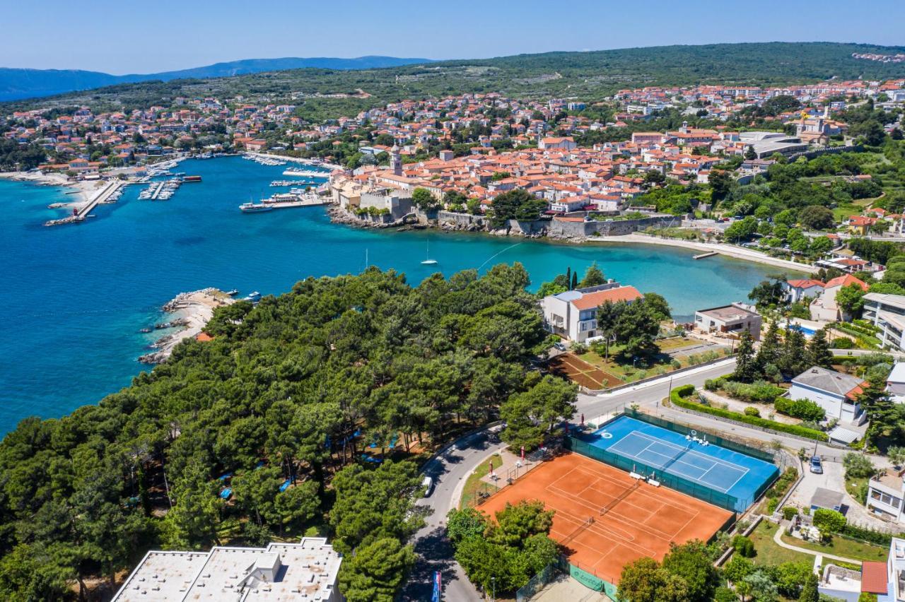 Villa Lovorka - Hotel Resort Drazica Krk Town Dış mekan fotoğraf