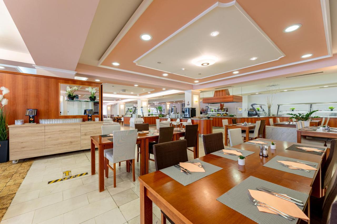 Villa Lovorka - Hotel Resort Drazica Krk Town Dış mekan fotoğraf