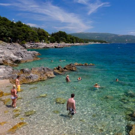 Villa Lovorka - Hotel Resort Drazica Krk Town Dış mekan fotoğraf