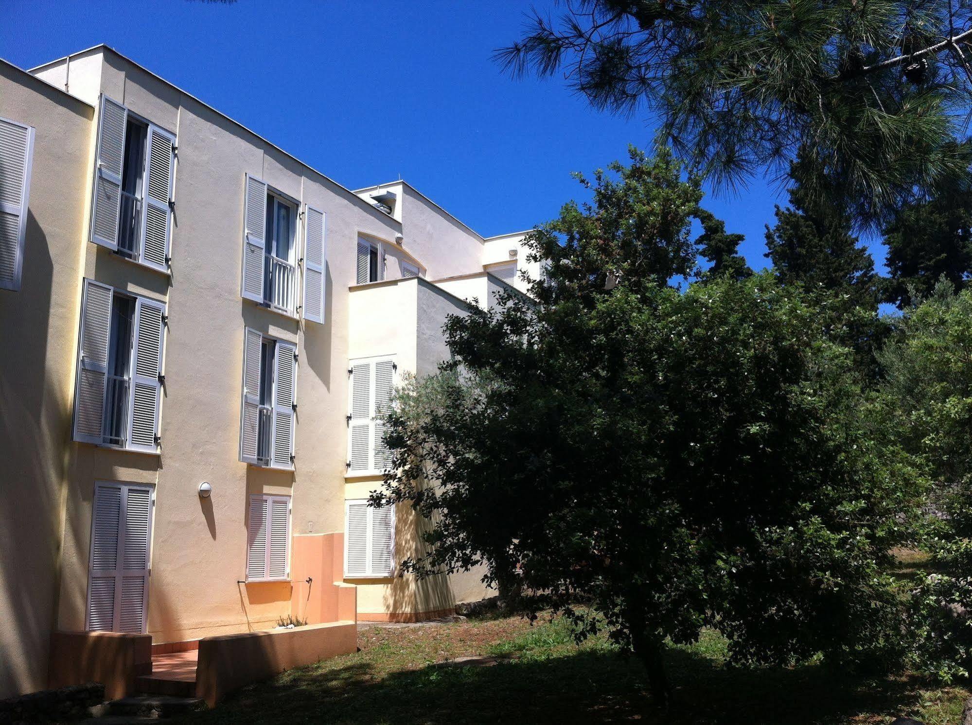 Villa Lovorka - Hotel Resort Drazica Krk Town Dış mekan fotoğraf